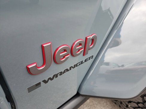 New 2025 Jeep Wrangler Rubicon image 37