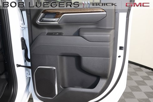 New 2026 GMC Sierra 2500 SLE w/ SLE Value Package; image 16