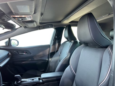 Used 2024 Toyota Prius Limited image 10