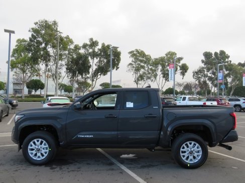 New 2025 Toyota Tacoma SR5 image 8