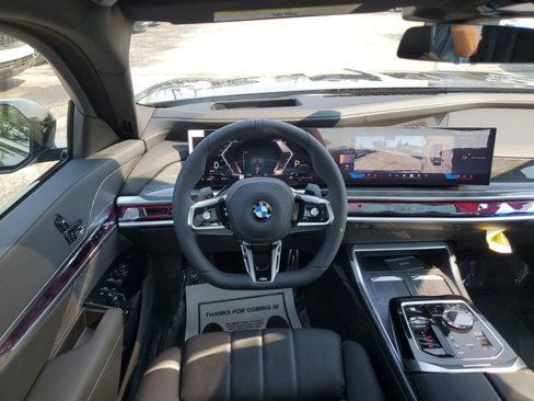 New 2025 BMW 760i xDrive image 19
