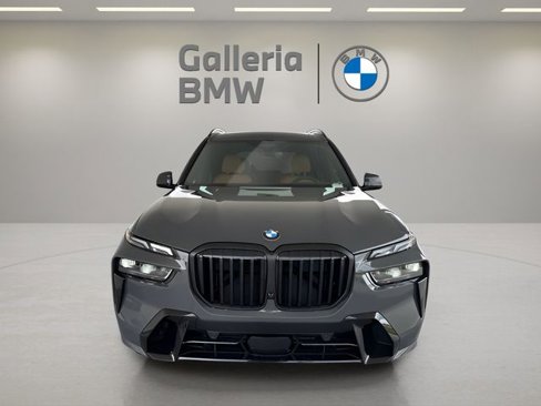 Used 2026 BMW X7 xDrive40i image 3