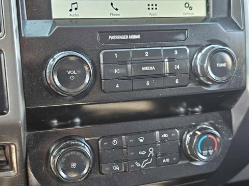 Used 2019 Ford F250 XLT w/ XLT Value Package image 24