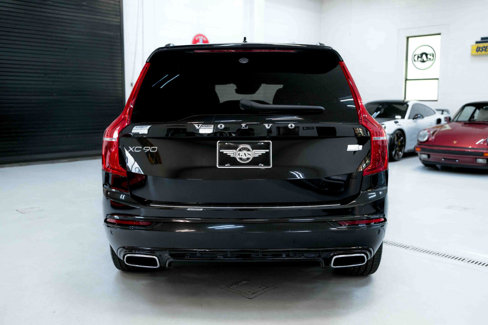 Used 2021 Volvo XC90 T8 R-Design w/ Advanced Package image 7