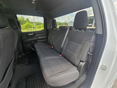 Used 2024 Chevrolet Silverado 1500 Custom w/ Turbomax Blackout Package image 28