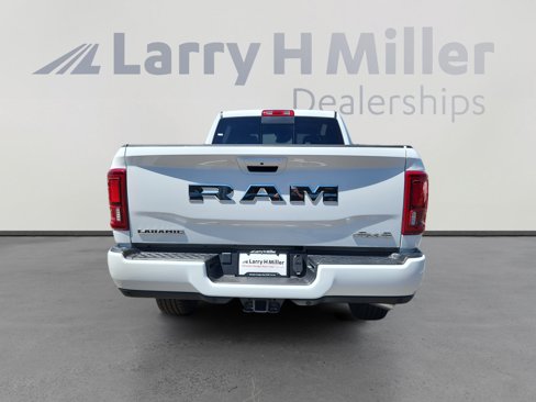 New 2025 RAM 3500 Laramie image 4