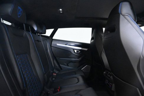 Used 2021 Lamborghini Urus image 17