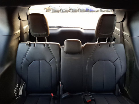 New 2026 Chrysler Voyager LX image 7