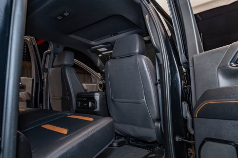 Used 2025 GMC Sierra 2500 AT4 w/ AT4 Premium Plus Package image 28