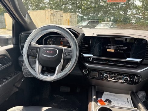 New 2026 GMC Sierra 2500 SLT w/ SLT Premium Package image 14
