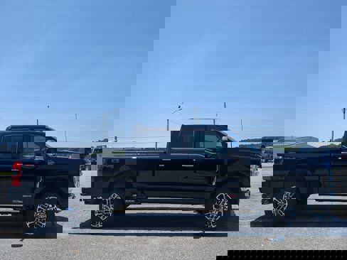 New 2026 Ford F350 Platinum image 2