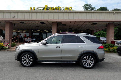 Used 2021 Mercedes-Benz GLE 450 4MATIC w/ 3rd Row Seat Package image 18