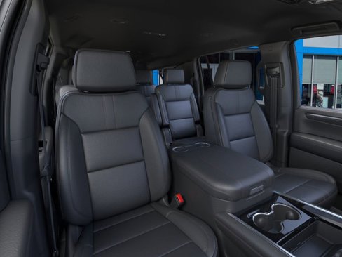 New 2026 Chevrolet Suburban RST image 17