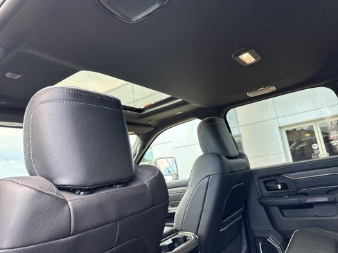 New 2025 RAM 3500 Limited image 14