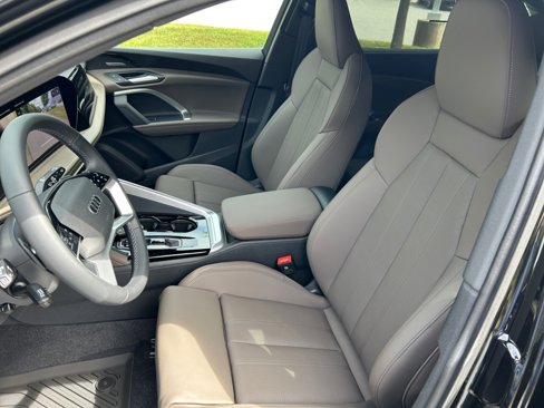 New 2025 Audi Q5 Premium Plus image 31