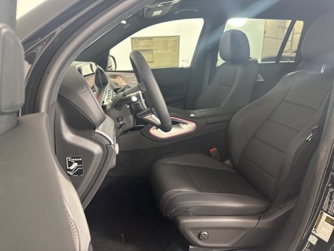 New 2026 Mercedes-Benz GLS 450 4MATIC image 11