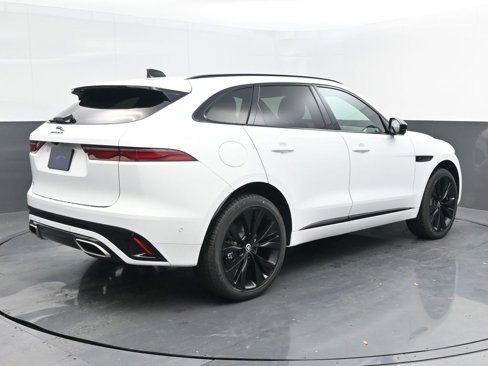 New 2025 Jaguar F-PACE R-Dynamic S image 7