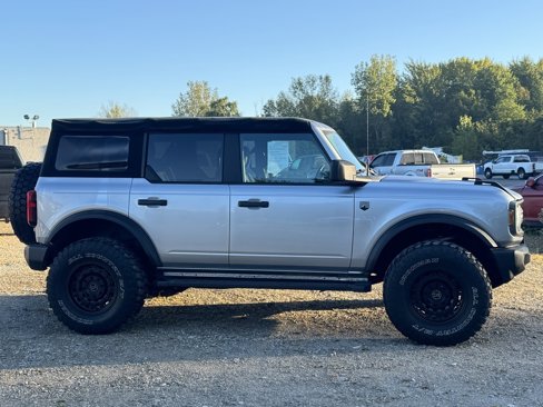 Used 2022 Ford Bronco Big Bend image 4