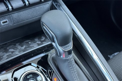 New 2025 GMC Canyon Elevation w/ Convenience Package image 24