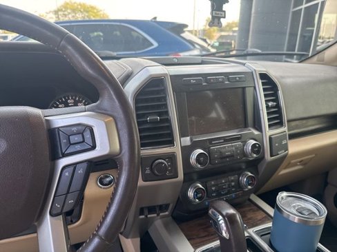 Used 2019 Ford F150 Lariat w/ Equipment Group 502A Luxury image 17