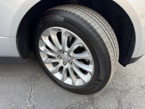 Used 2018 Land Rover Range Rover HSE image 36