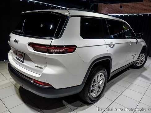 Used 2022 Jeep Grand Cherokee L Laredo w/ Luxury Tech Group I image 9