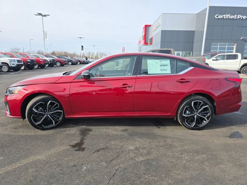 New 2025 Nissan Altima 2.5 SR image 15