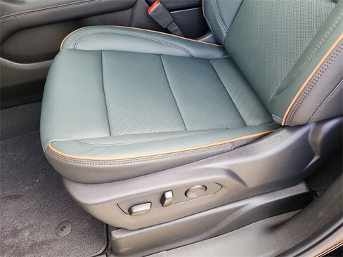 New 2026 GMC Yukon AT4 w/ AT4 Premium Plus Package image 15