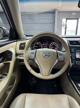 Used 2015 Nissan Altima 2.5 SL w/ Technology Package image 18