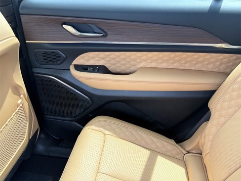 New 2025 Jeep Grand Cherokee L Summit image 38