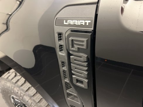 New 2026 Ford F250 Lariat image 45