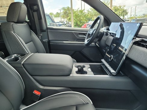 New 2026 GMC Sierra EV Elevation image 14
