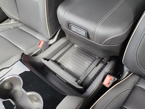 New 2026 GMC Yukon Elevation image 36