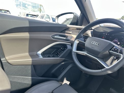New 2025 Audi Q5 Premium Plus image 15