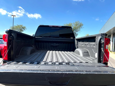 Used 2021 Chevrolet Silverado 2500 LTZ w/ LTZ Plus Package image 16