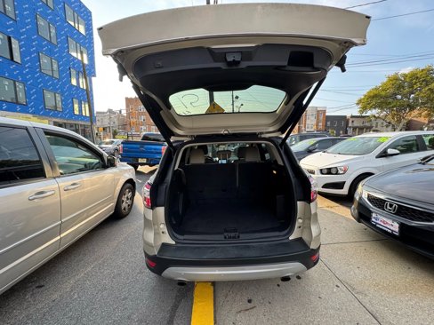 Used 2018 Ford Escape SEL image 29
