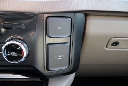 New 2026 Ford F350 Platinum w/ Platinum Plus Package image 37