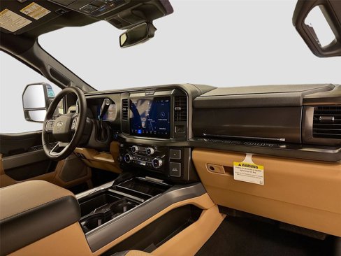 New 2025 Ford F250 Lariat w/ Chrome Package image 29