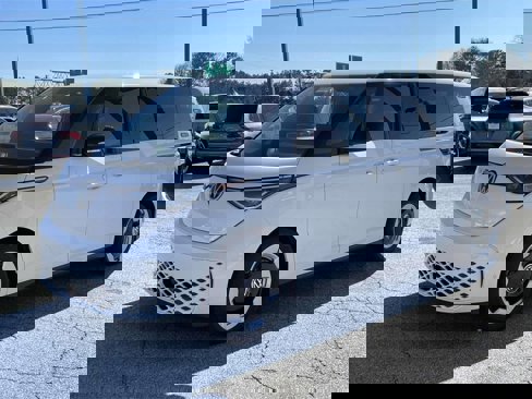 New 2025 Volkswagen ID. Buzz Pro S image 7