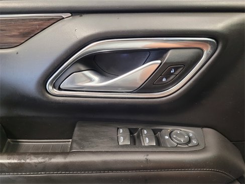 Used 2023 Chevrolet Suburban LS image 23