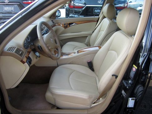 Used 2009 Mercedes-Benz E 350 Sedan image 13