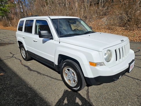 Used 2012 Jeep Patriot Sport image 4