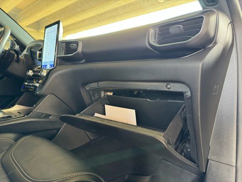 Used 2021 Ford Explorer ST w/ Equipment Group 401A image 27