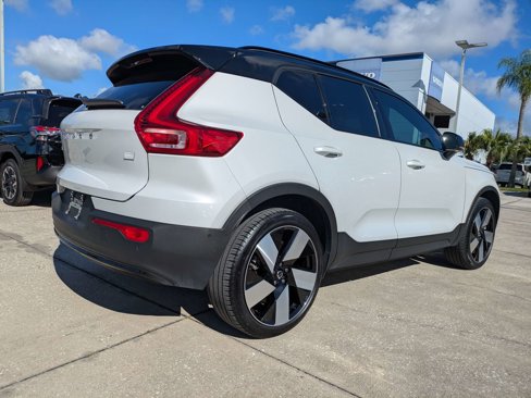 Used 2024 Volvo XC40 Recharge Plus w/ Protection Package Premier image 4