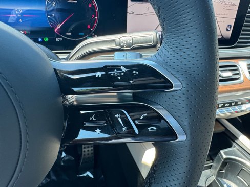 New 2026 Mercedes-Benz GLS 450 4MATIC image 10
