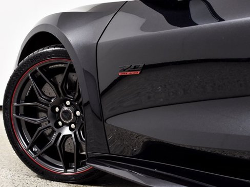 Used 2023 Chevrolet Corvette Z06 image 10