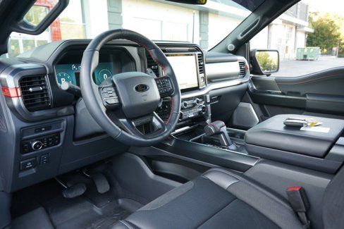 Used 2025 Ford F150 Raptor image 34