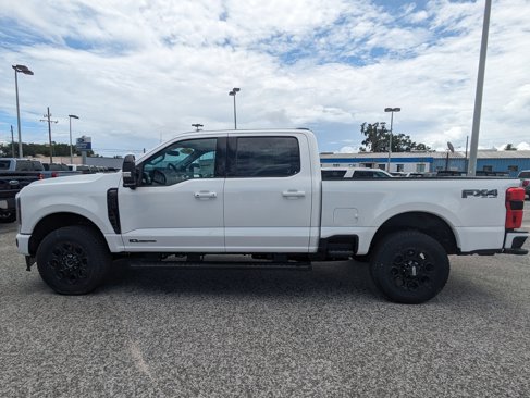 New 2025 Ford F250 Lariat w/ Black Appearance Package image 8