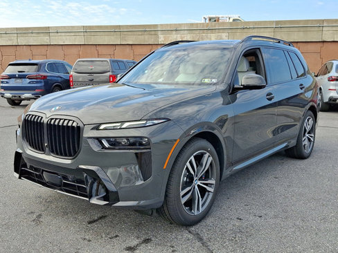New 2026 BMW X7 xDrive40i w/ M Sport Package image 2
