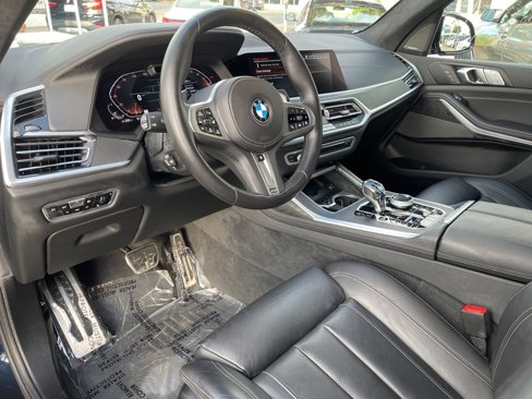 Used 2022 BMW X7 xDrive40i w/ M Sport Package image 14